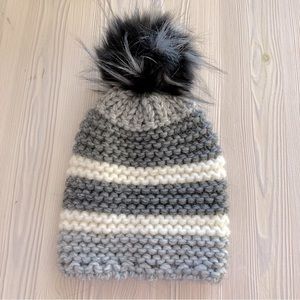 Chunky Knit Pom Pom Beanie